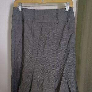 Dalia Collection Gray Pleated A-Line Midi Skirt Size 4.